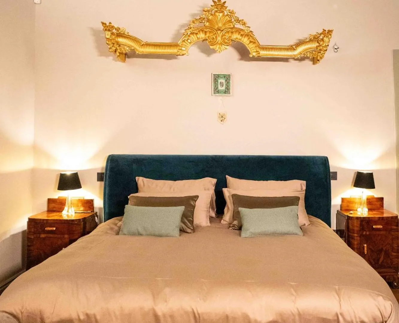 Palazzo Diomede Carafa Santangelo Luxury Rooms Naples
